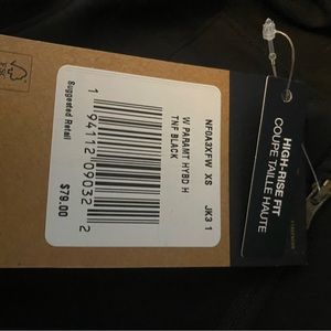 The North Face® Paramount Hybrid High rise tights with zipper pockets